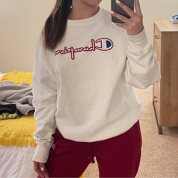 Sweatshirt - Picture 2 of 4